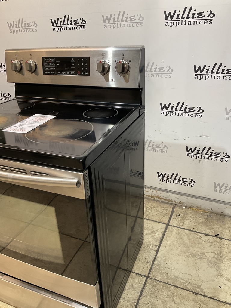 Samsung Used Electric Stove 220volts (40/50 AMP) 30inches {3 prong} (Stainless Steel) 