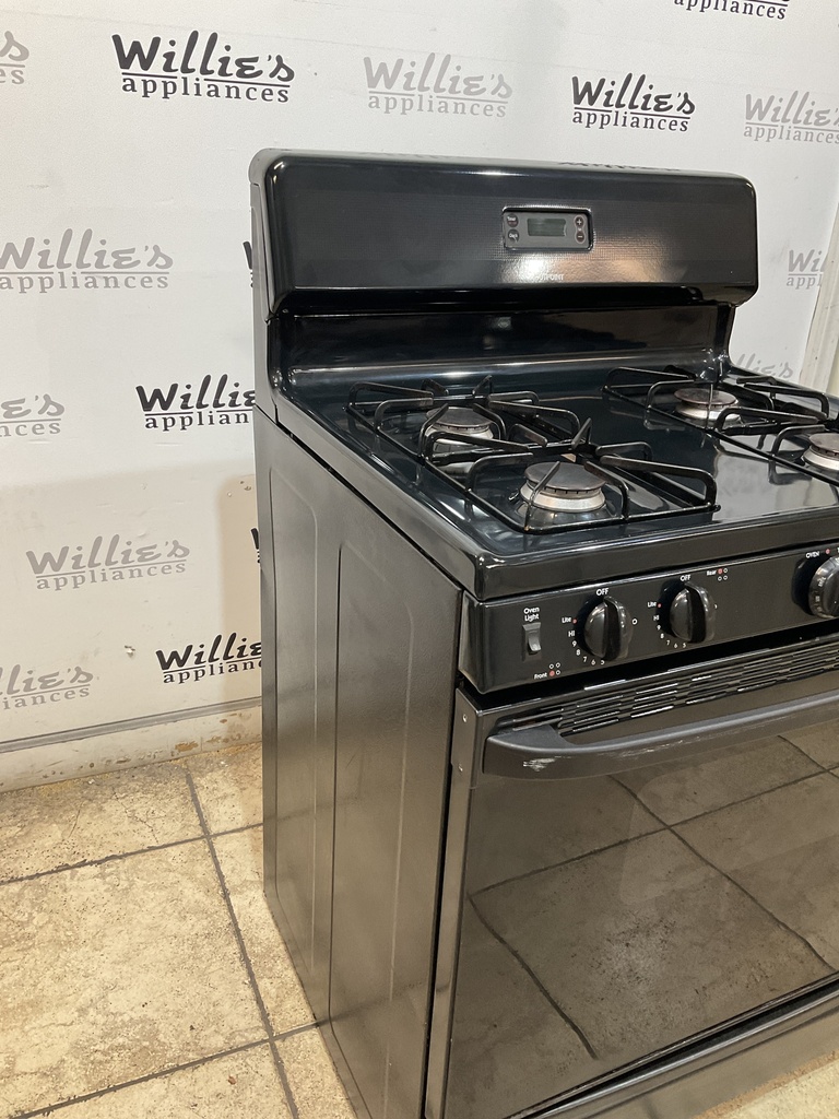 Hotpoint Used Natural Gas Stove 30inches (Black) 