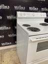Frigidaire Used Electric Stove 220volts (40/50 AMP) 30inches {4 prong} (white) 