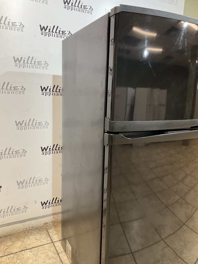 Whirlpool Used Refrigerator Top and Bottom 33 1/2” x 66 1/2” (Black) 