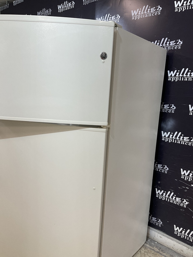 Ge Used Refrigerator Top and Bottom 33x66 1/2” (Bisque) 