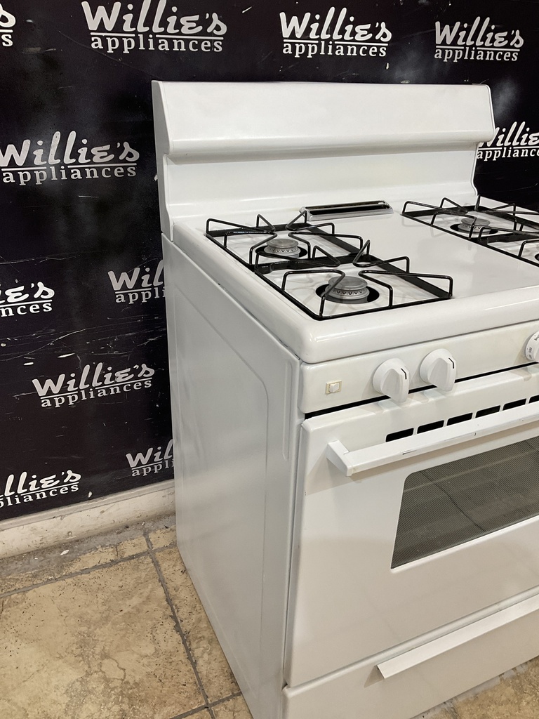 Frigidaire Used Natural Gas Stove 30inches (White) 
