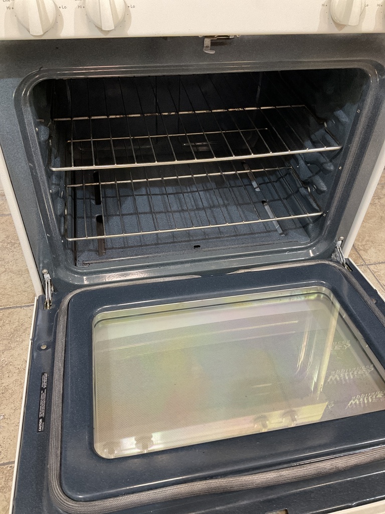 Ge Used Natural Gas Stove 30inches (bisque) 