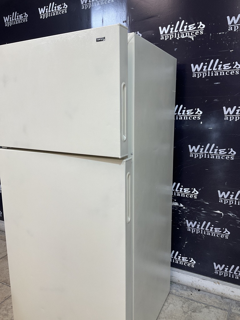 Hotpoint Used Refrigerator Top and Bottom 28x61 1/2” (Bisque) 