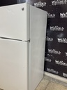 Ge Used Refrigerator Top and Bottom 28x61 1/2” (White) 