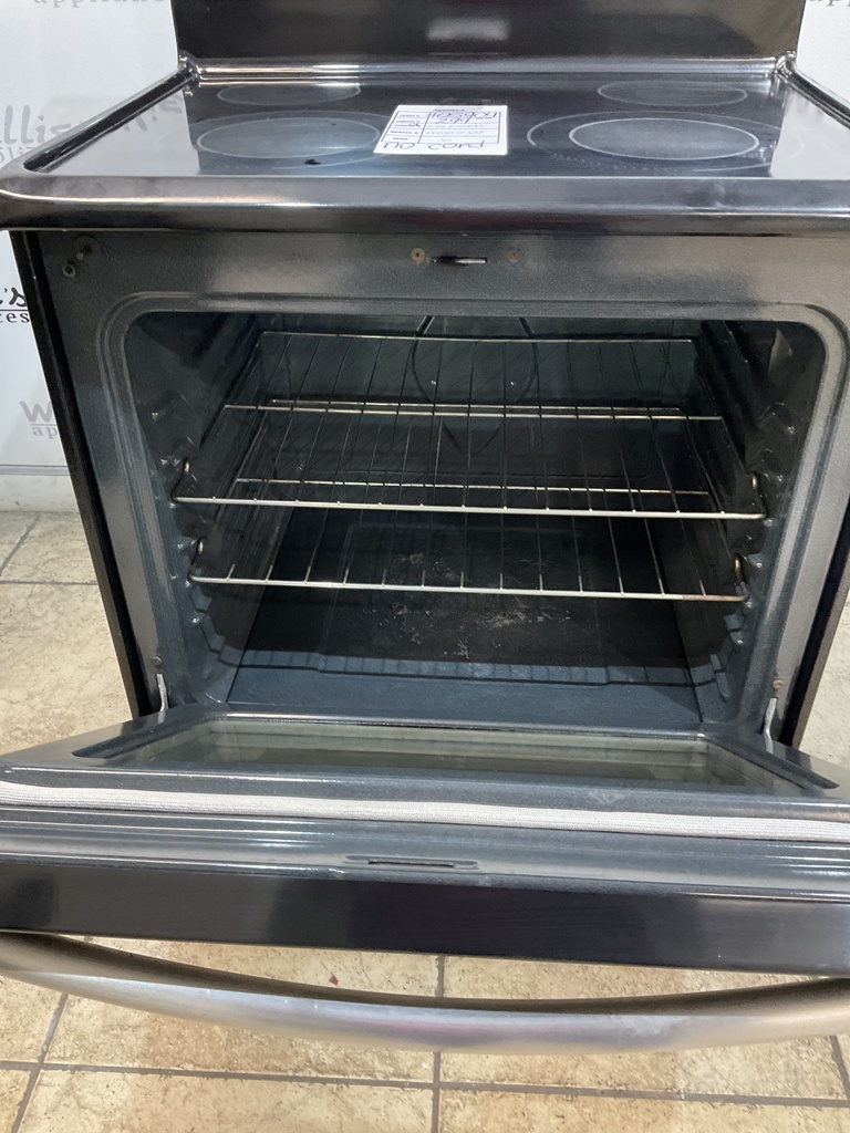 Frigidaire Used Electric Stove 220volts (40/50 AMP) 30inches {no cord} (Stainless steel) 