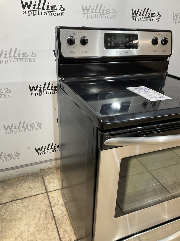 Frigidaire Used Electric Stove 220volts (40/50 AMP) 30inches {no cord} (Stainless steel) 
