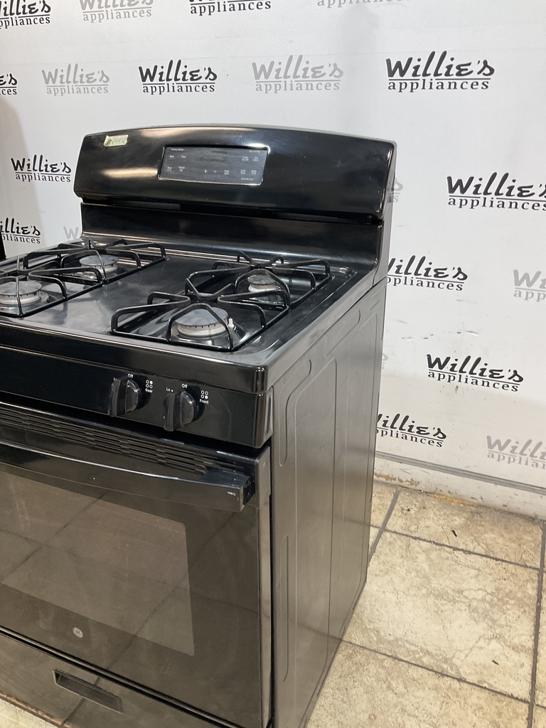 Ge Used Gas Propane Stove 30inches (Black) 