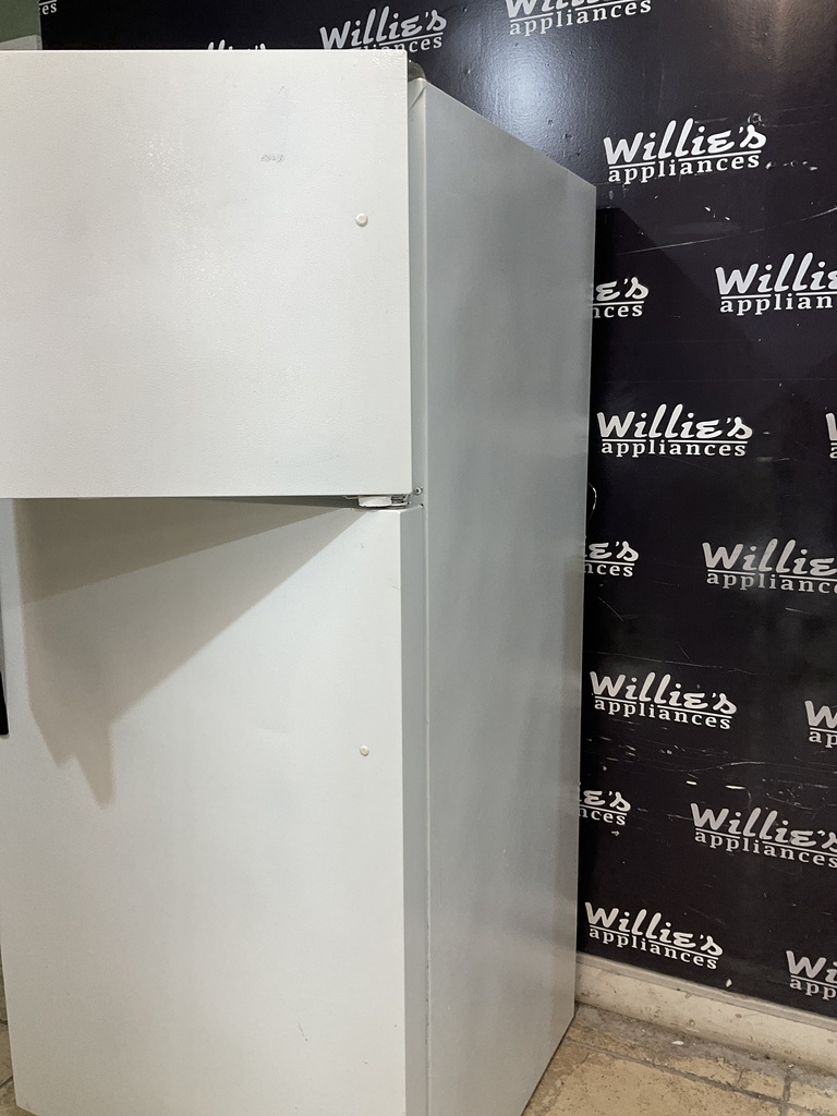 Kenmore Used Refrigerator Top and Bottom 30x66 (white) 