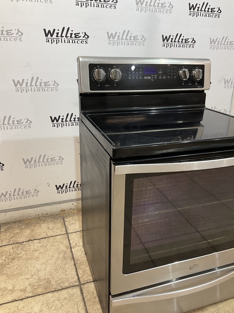 Whirlpool Used Electric Stove 220volts (40/50 AMP) 30inches {4 prong} (Stainless steel)
