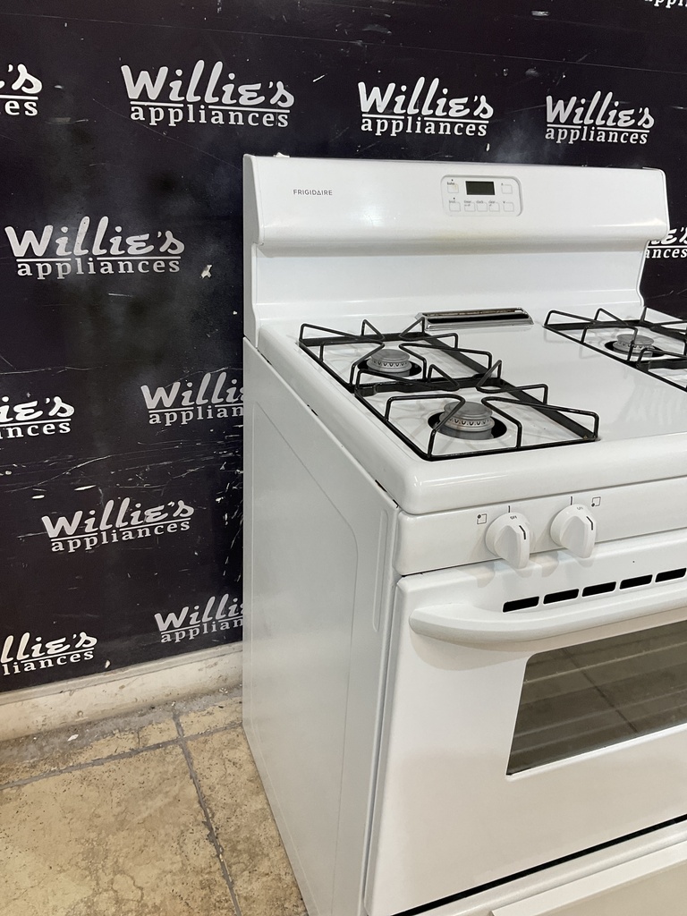 Frigidaire Used Natural Gas Stove 30inches (White) 