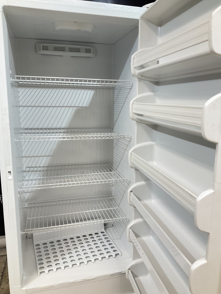 Frigidaire Used Freezer Upright 32x71 1/2” (white) 
