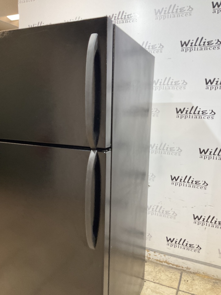 Frigidaire Used Refrigerator Top and Bottom 28 1/2” x 64” (black) 
