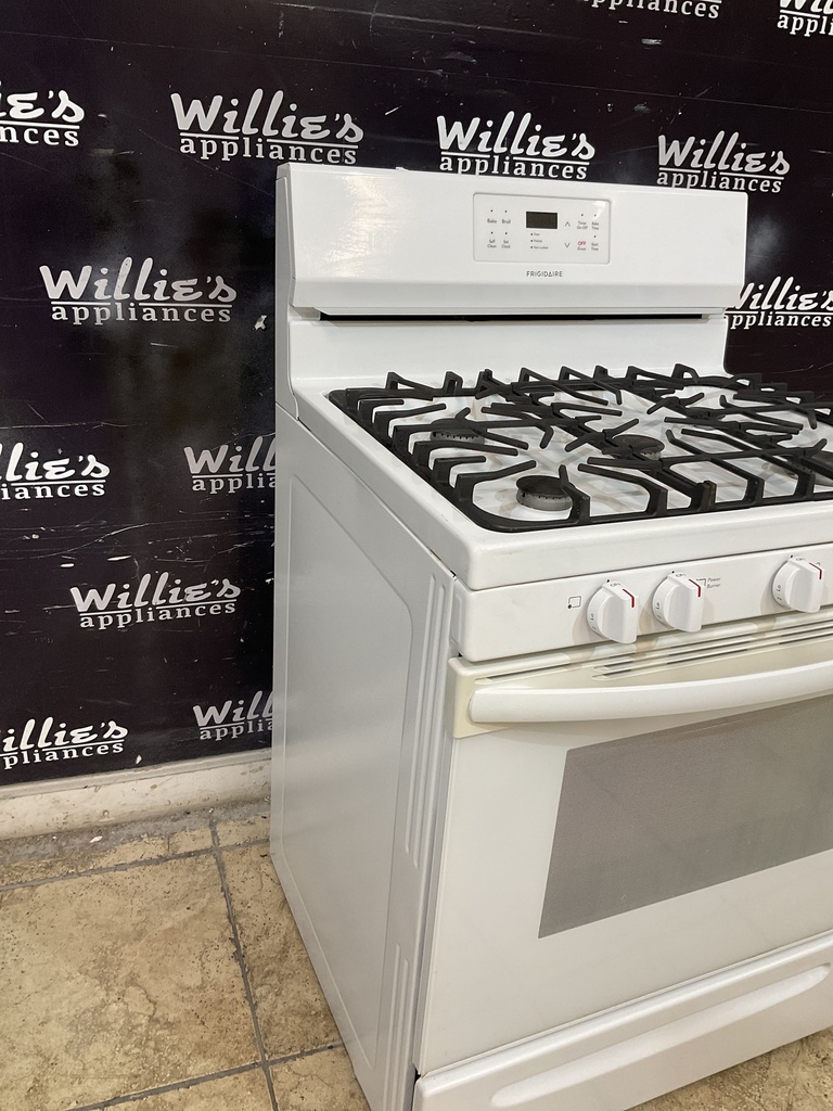 Frigidaire Used Natural Gas Stove 30inches (White) 
