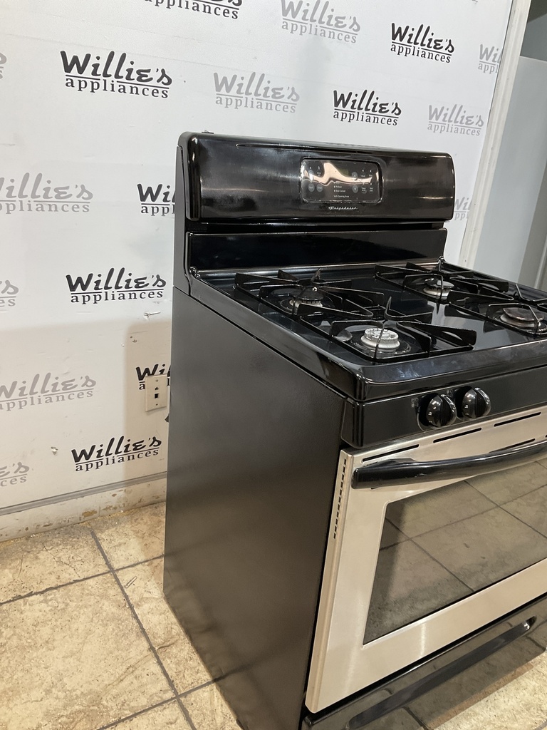 Frigidaire Used Natural Gas Stove 30inches (Stainless Steel) 