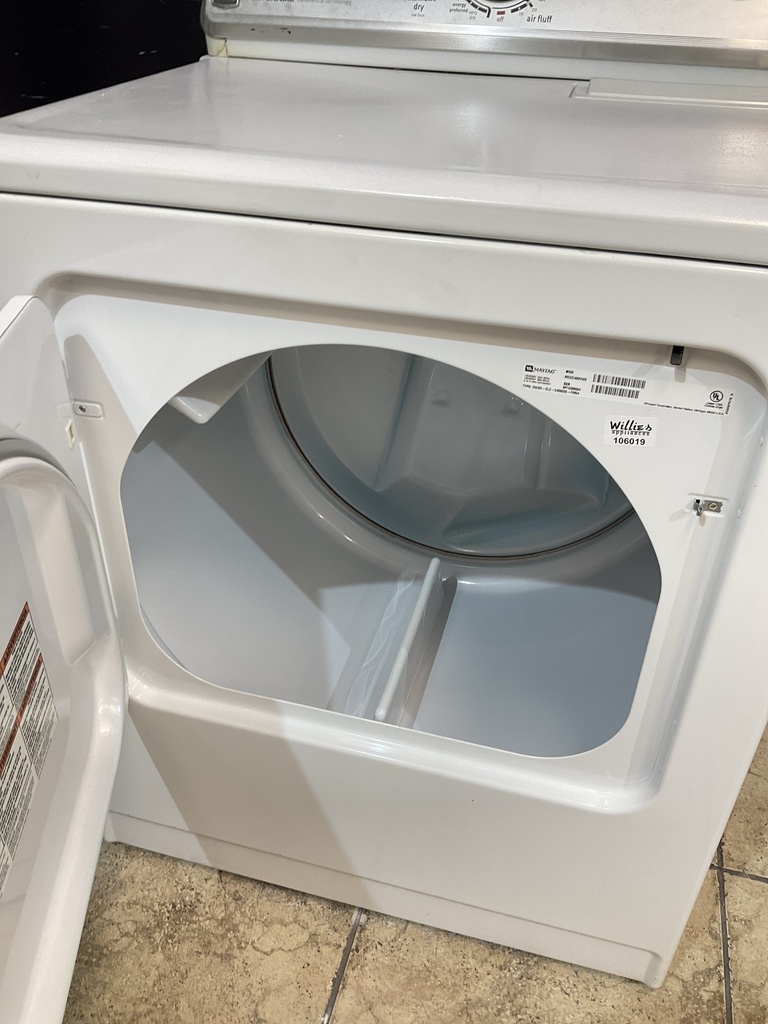 Maytag Used Electric Dryer 220volts (30 AMP) 29inches {} (White) 