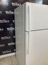 Ge Used Refrigerator Top and Bottom 28x61 1/2” (white) 