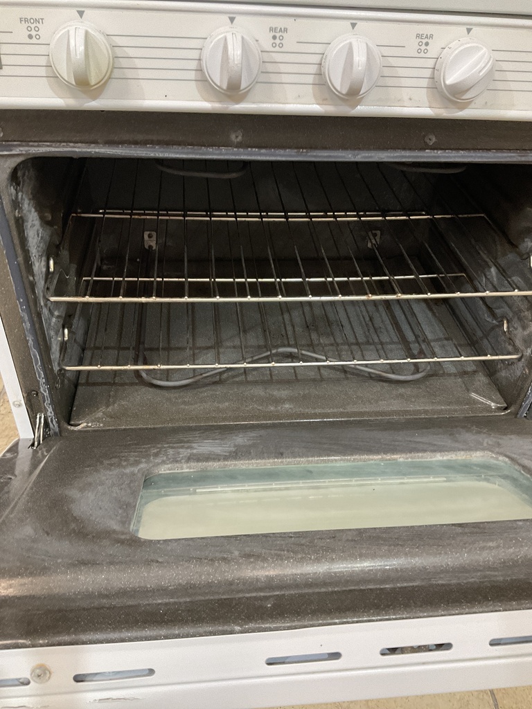 Premier Used Electric Stove 220volts (40/50 AMP) 30inches {no cord} (White) 