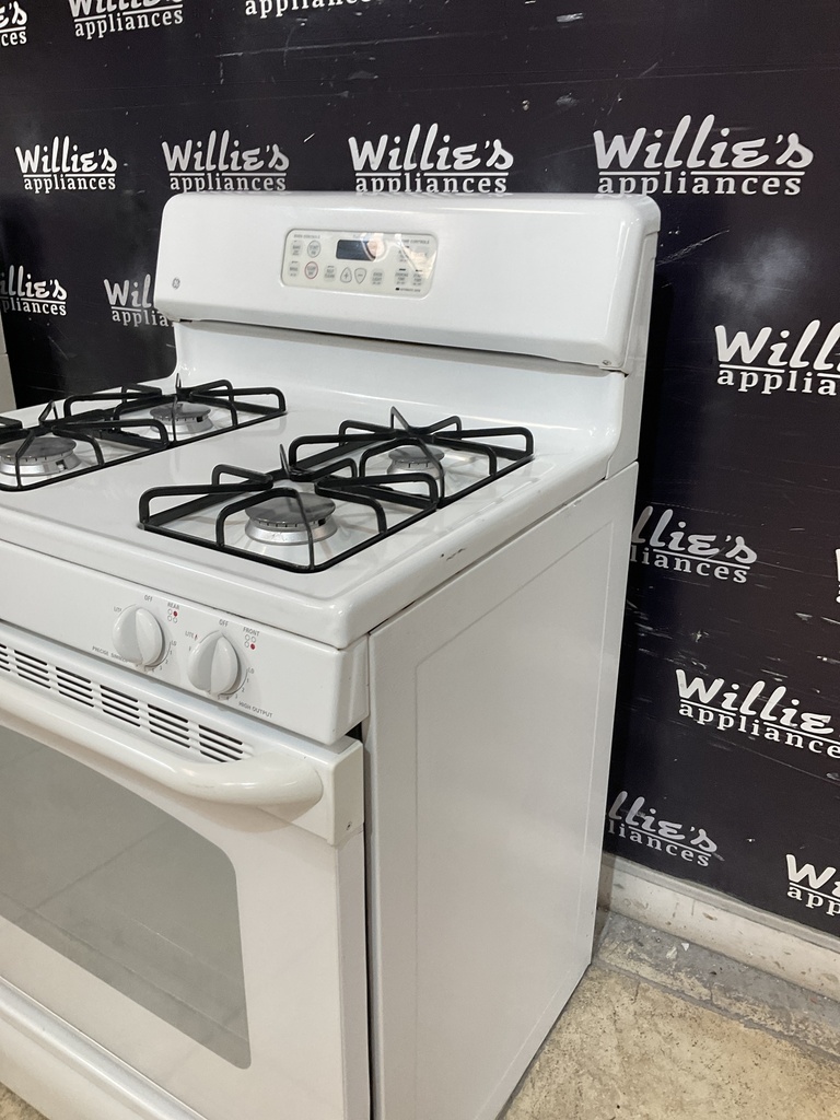 Ge Used Natural Gas Stove 30inches (White) 