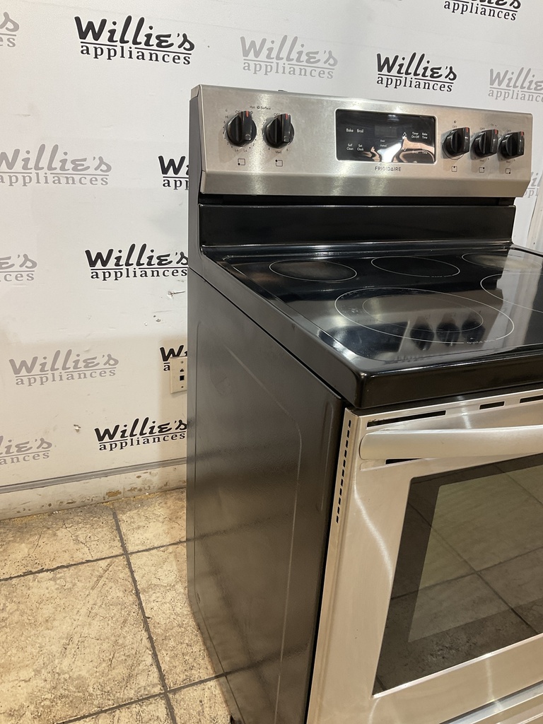 Frigidaire Used Electric Stove 30inches {4 prong} (Stainless Steel) 