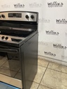 Amana Used Electric Stove 220volts (40/50 AMP) 30inches {no cord} (Stainless steel) 
