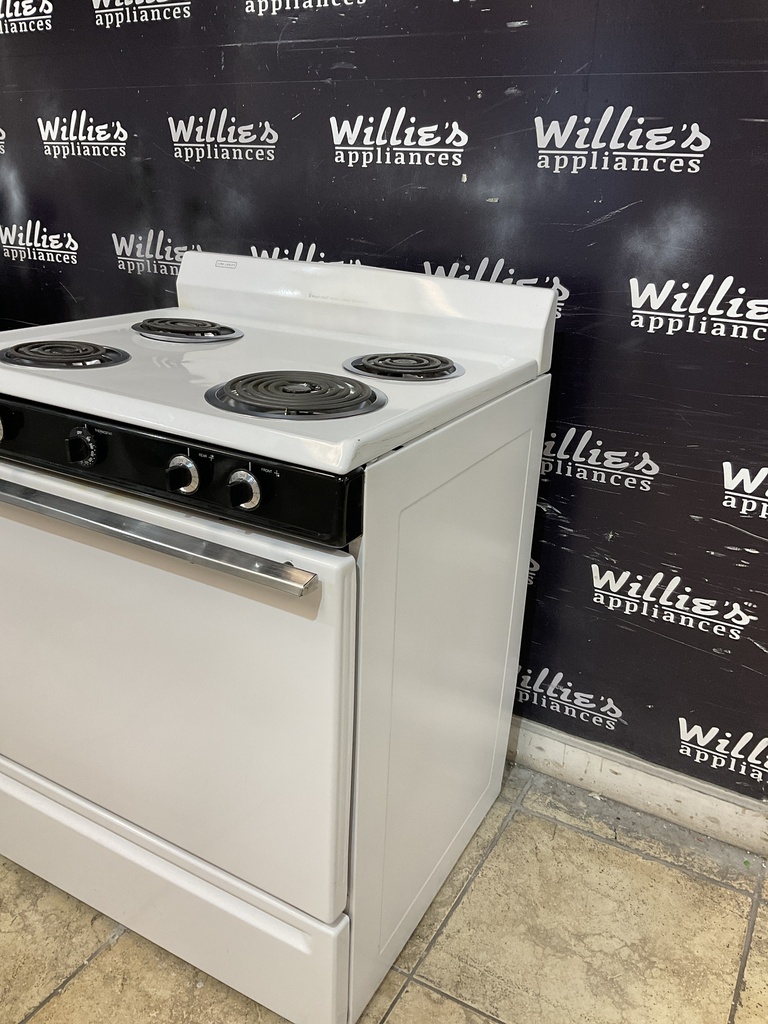 Magic Chef Used Electric Stove 30inches {no cord} 