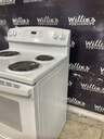 Ge Used Electric Stove 220volts (40/50 AMP) 30inches {3 prong} (white) 