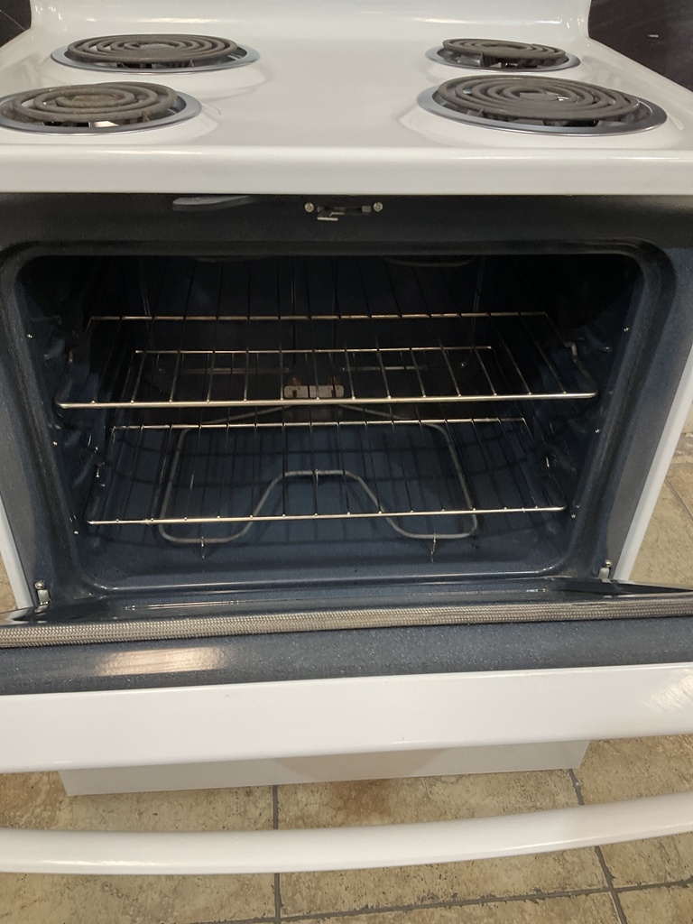 Ge Used Electric Stove 220volts (40/50 AMP) 30inches {3 prong} (white) 