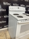 Ge Used Electric Stove 220volts (40/50 AMP) 30inches {3 prong} (white) 