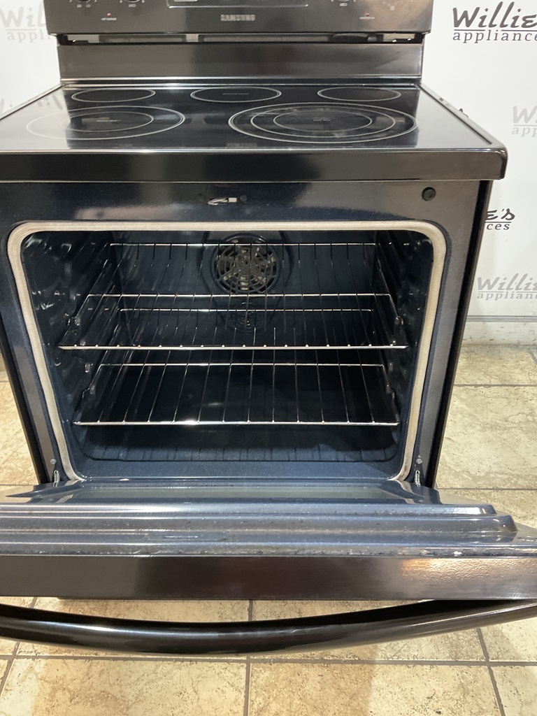 Samsung Used Electric Stove 30inches {no cord} (Black) 