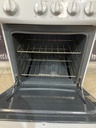 Hotpoint Used Gas Propane Stove 19 1/2” (White) 