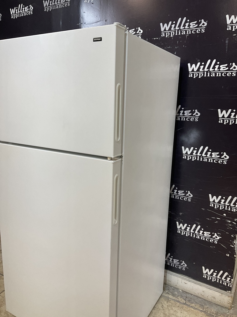 Hotpoint Used Refrigerator Top and Bottom 28x62 