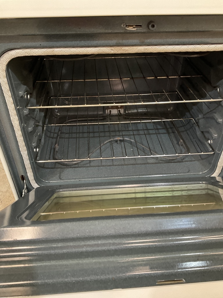 Whirlpool Used Electric Stove 220volts (40/50 AMP) 30inches {4 prong} (Bisque) 
