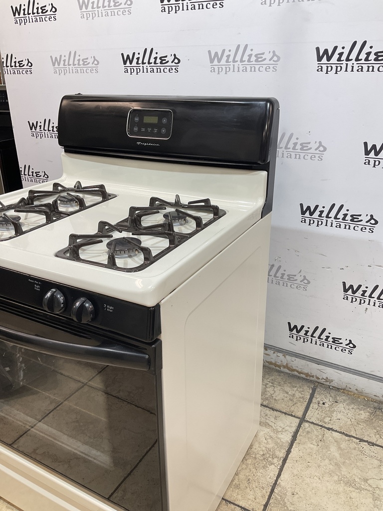 Frigidaire Used Natural Gas Stove 30inches (Bisque/black)