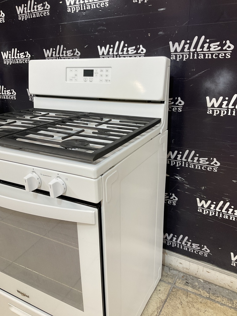 Whirlpool Used Natural Gas Stove 30inches (White) 