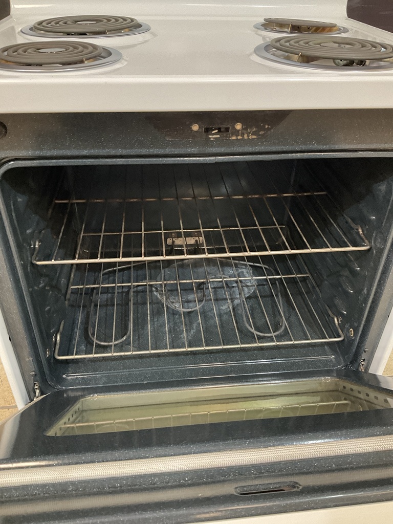 Ge Used Electric Stove 30inches {no cord} (White) 