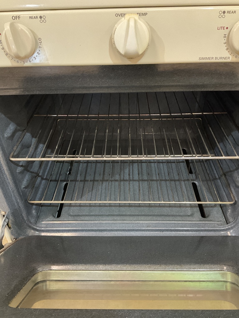 Hotpoint Used Natural Gas Stove 30inches (Bisque) 