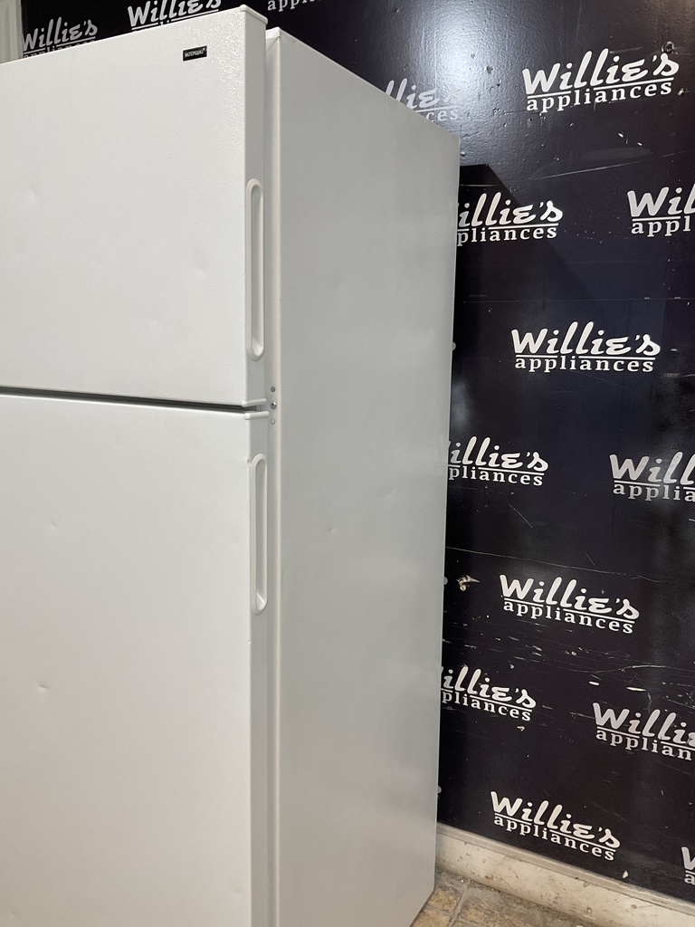 Hotpoint Used Refrigerator Top and Bottom 28x64 1/2” (white) 