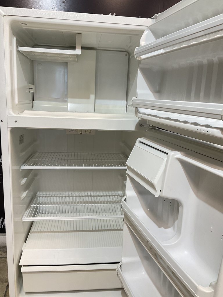 Hotpoint Used Refrigerator Top and Bottom 28x61 1/2” (White) 