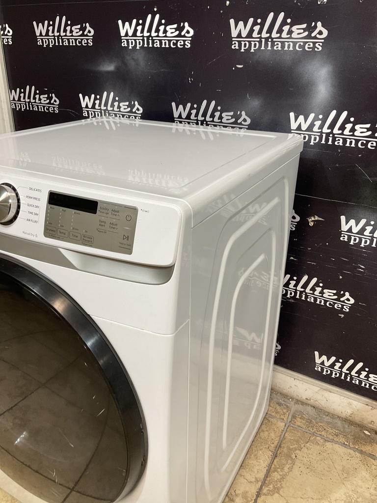 Samsung Used Electric Dryer 220volts (30 AMP) 27inches {3 prong} (White) 