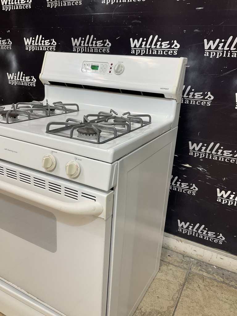 Hotpoint Used Natural Gas Stove 30inches (White) 