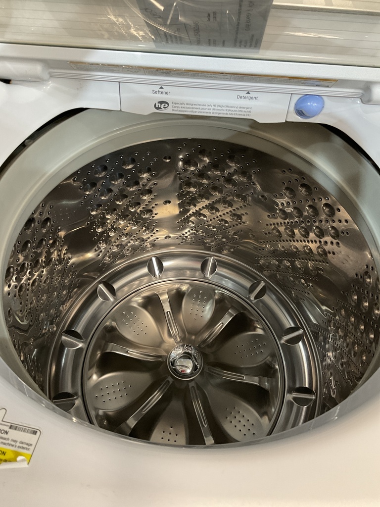 Lg Used Washer Top-load 27inches (white)