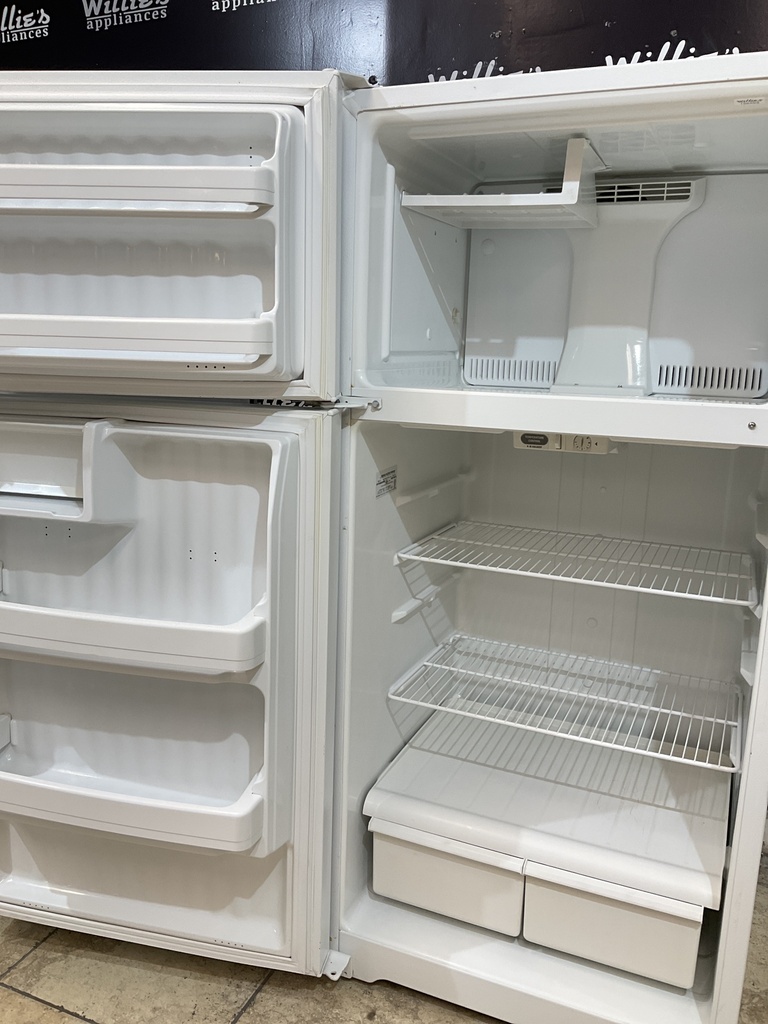 Hotpoint Used Refrigerator Top and Bottom 28x61 1/2”  (white) 