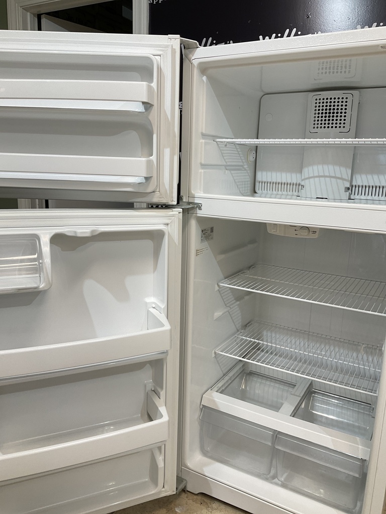 Hotpoint Used Refrigerator Top and Bottom 28x61 1/2” (White) 