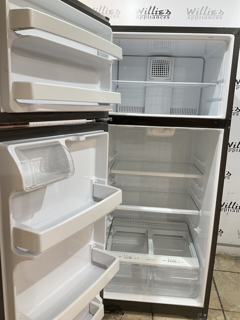Ge Used Refrigerator Top and Bottom 28x67 (Stainless Steel) 