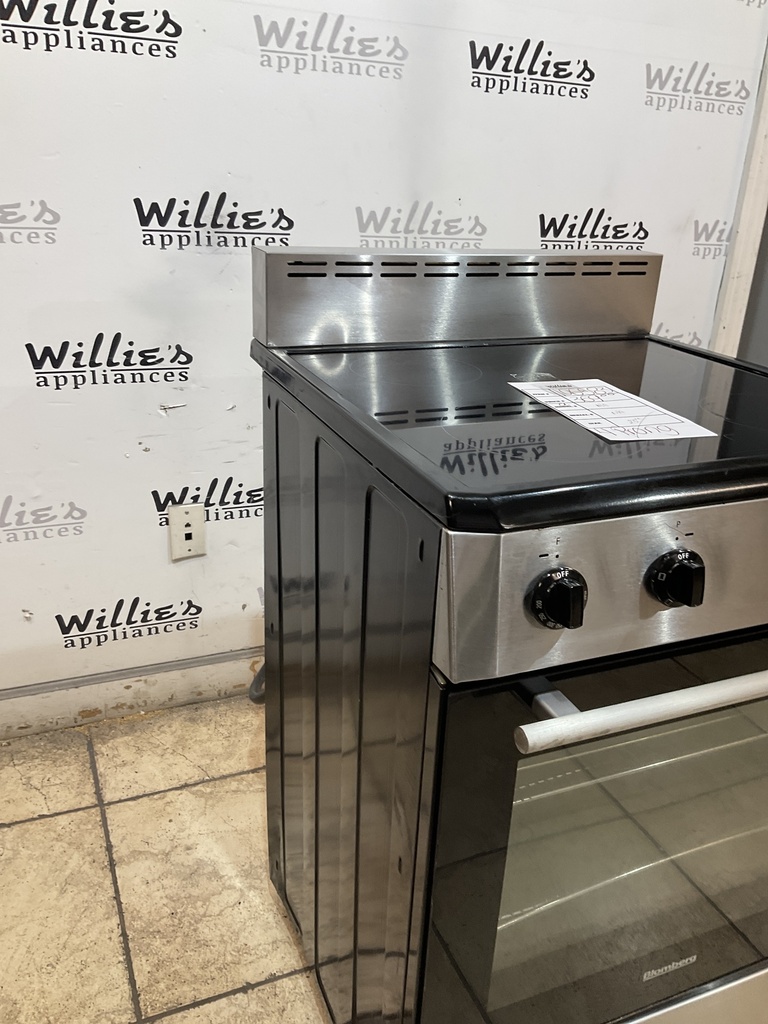 Blombera Used Electric Stove 220volts (40/50 AMP) 23 1/2” {4 prong} (Stainless Steel) 