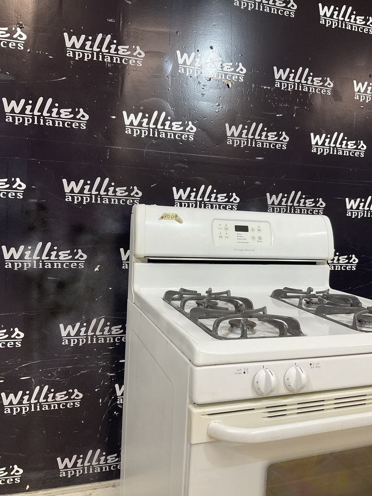 Frigidaire Used Gas Propane Stove 30 inches (white) 