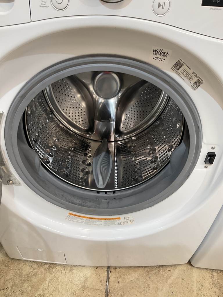Lg Used Electric Set Washer/Dryer Front-load 220volts 27inches {4 prong} (White)