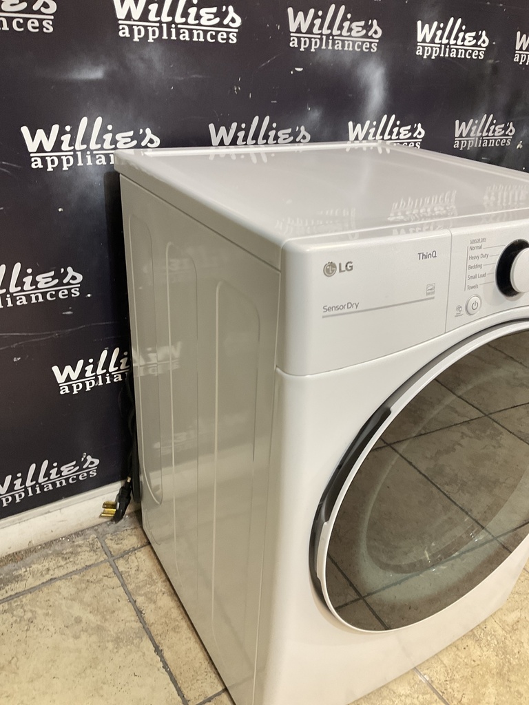 Lg Used Electric Dryer 220volts (30 AMP) 27inches {} (White) 
