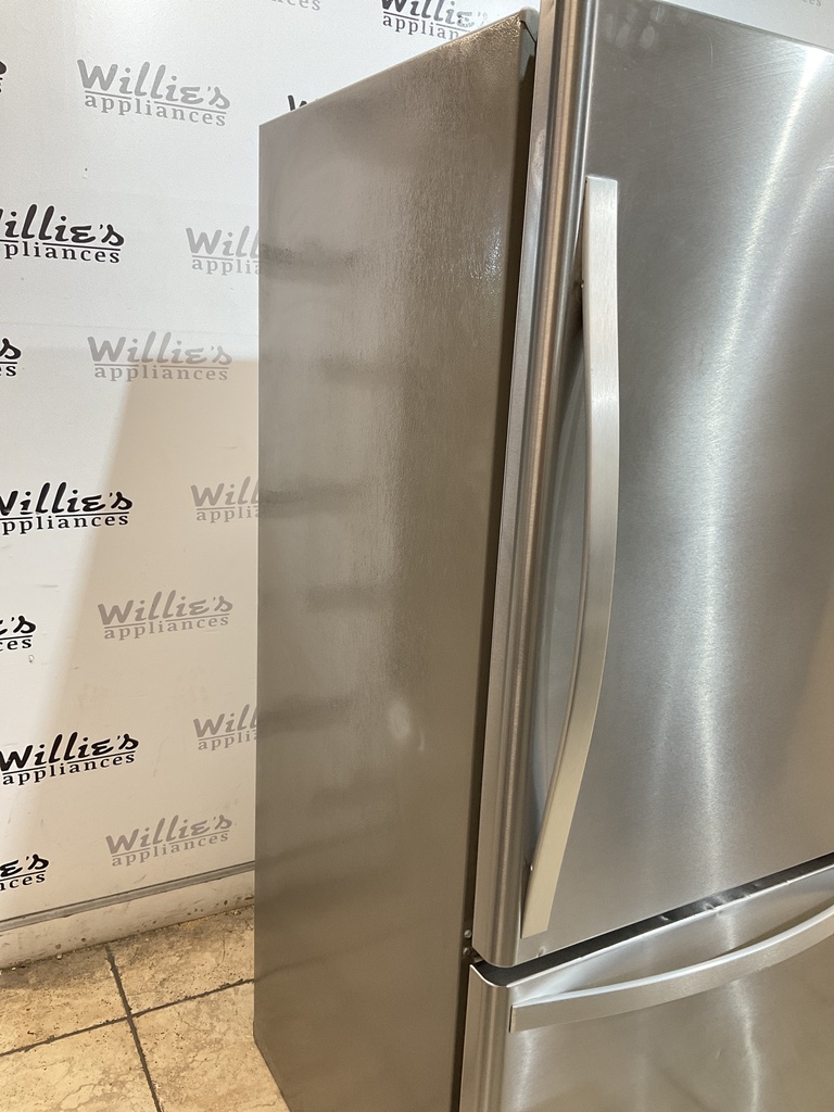 Whirlpool Used Refrigerator Top and Bottom Mount 30x67 (stainless steel) 